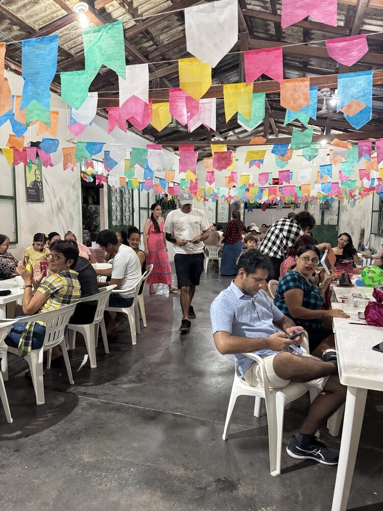 Arraiá da FEAL 2025 – Galeria (50)