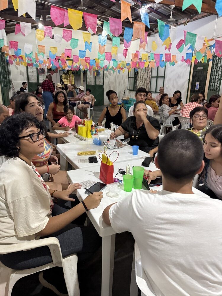 Arraiá da FEAL 2025 – Galeria (68)